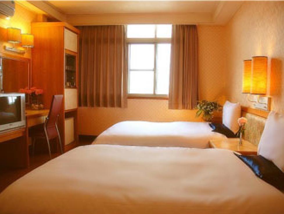 Asia Emperor Hotel Tainan Eksteriør billede